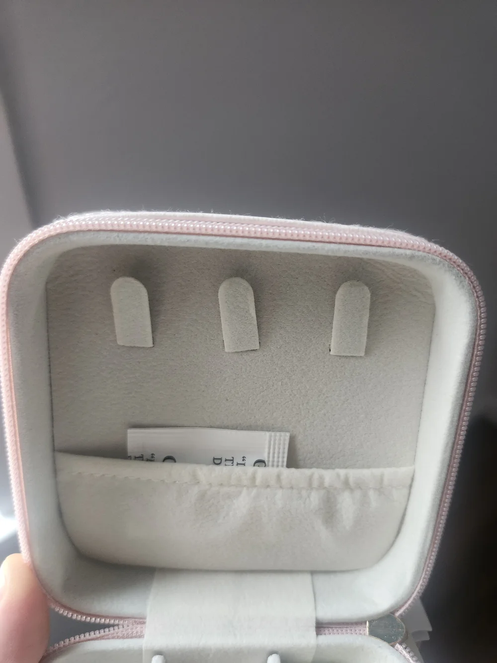 Time and Tru Pink and Cream Travel Jewelry Organizer
